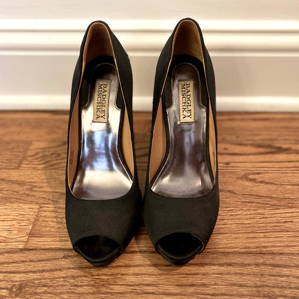 Badgley Mischka black satin embellished peep toe pump